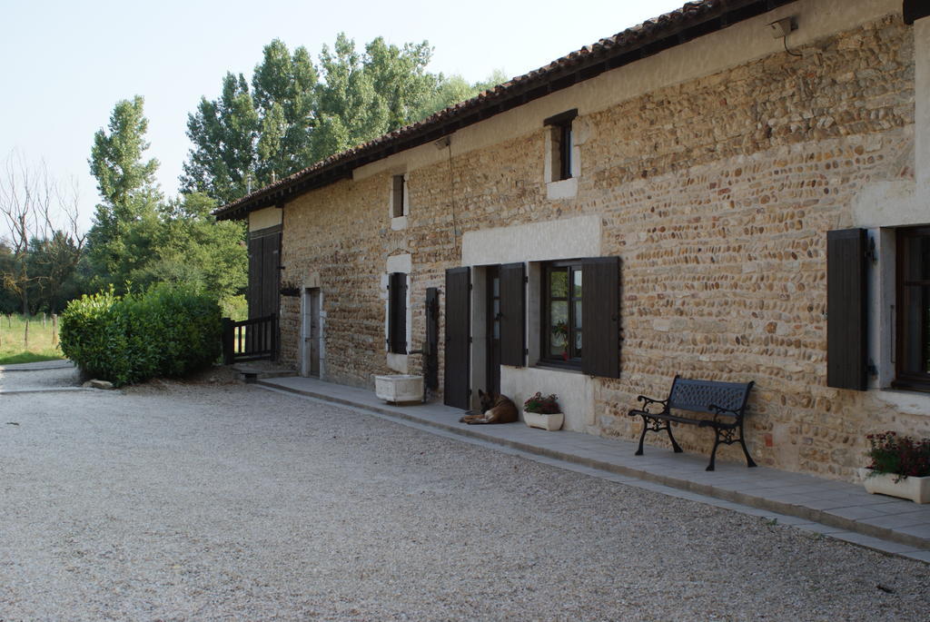 Bed and Breakfast Le Moulin De Champagne Вириа Экстерьер фото