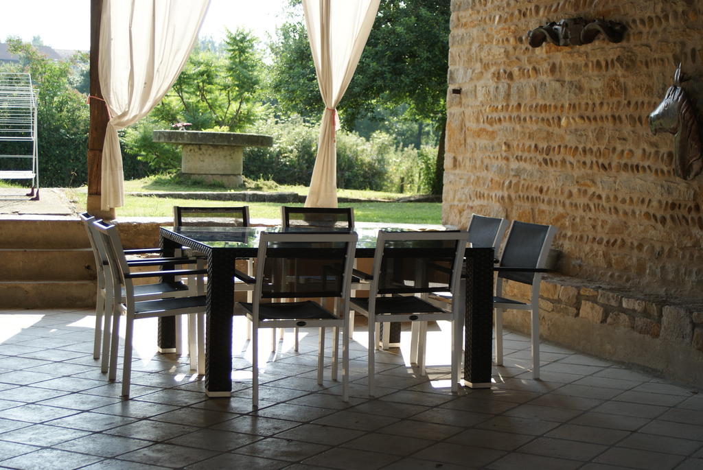 Bed and Breakfast Le Moulin De Champagne Вириа Экстерьер фото