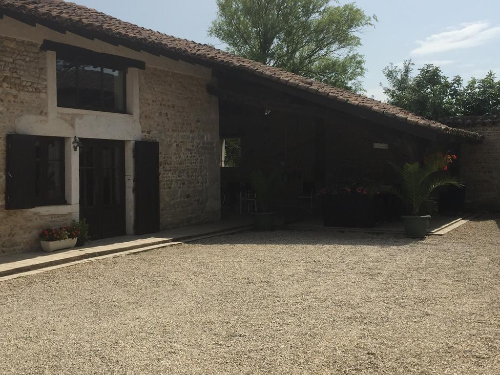 Bed and Breakfast Le Moulin De Champagne Вириа Экстерьер фото